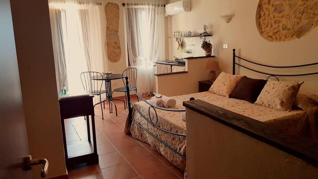 Perla Del Borgo Appartamenti Санта-Катерина-делло-Йоніо Екстер'єр фото