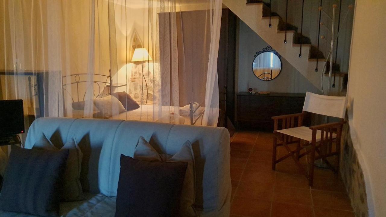 Perla Del Borgo Appartamenti Санта-Катерина-делло-Йоніо Екстер'єр фото