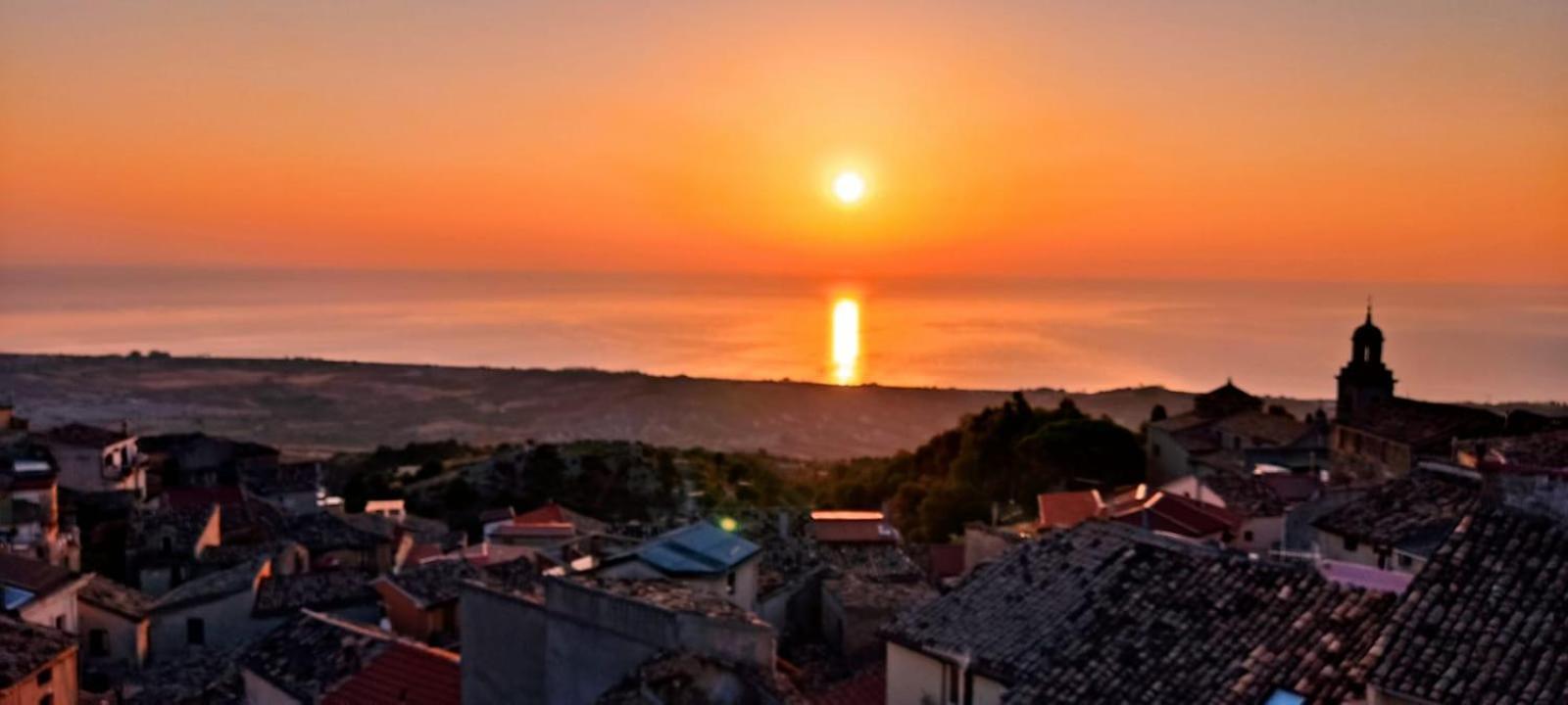 Perla Del Borgo Appartamenti Санта-Катерина-делло-Йоніо Екстер'єр фото
